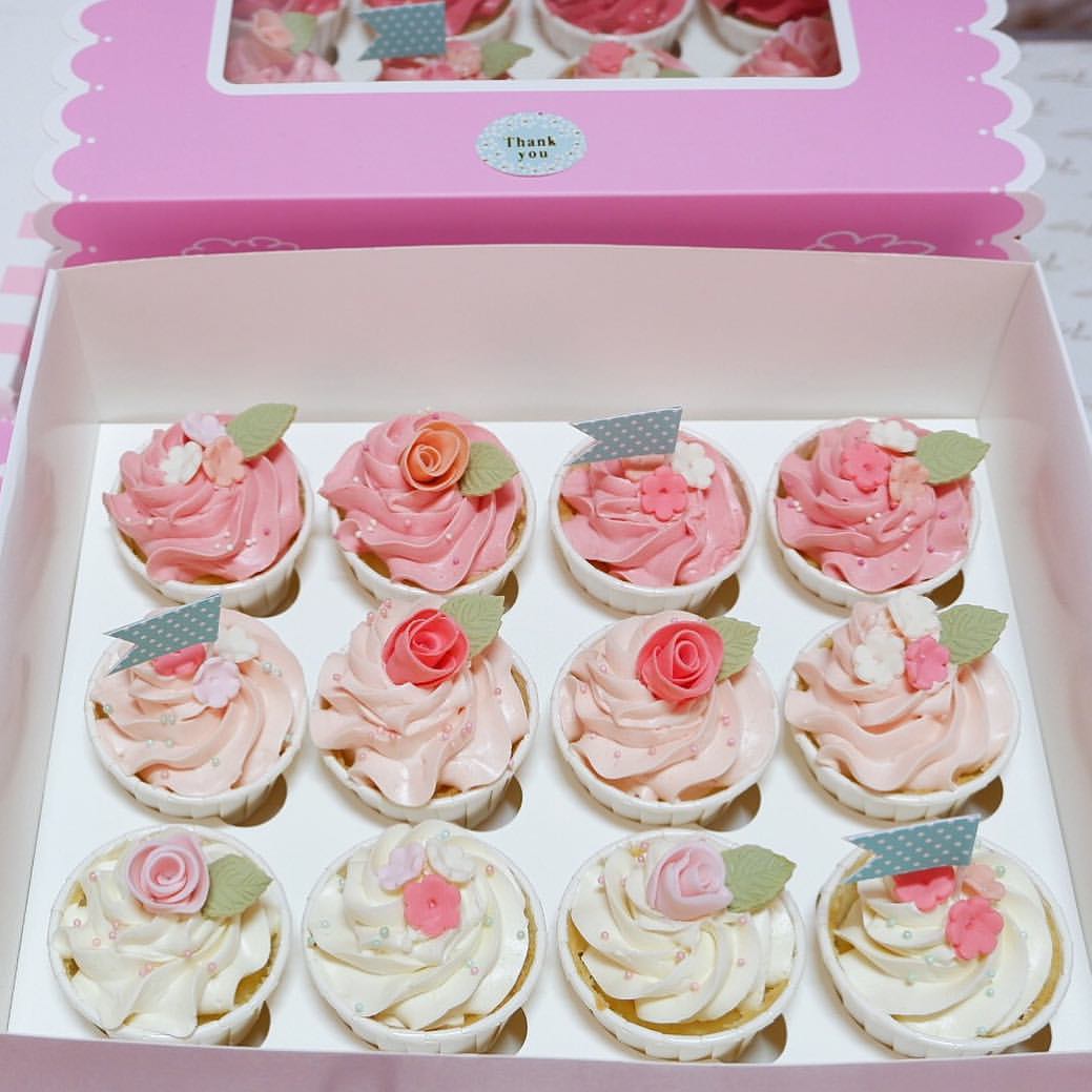 Custom Design Cupcake