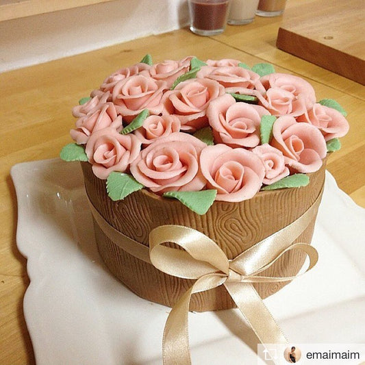 Bouquet of flowers cake