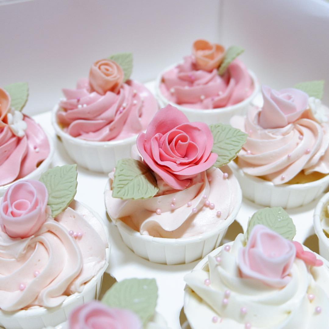 Custom Design Cupcake