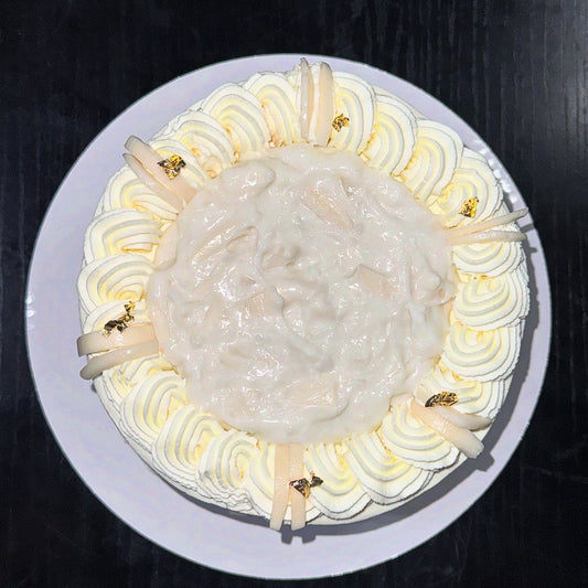 Pandan Chiffon Cake With Young Coconut Sauce